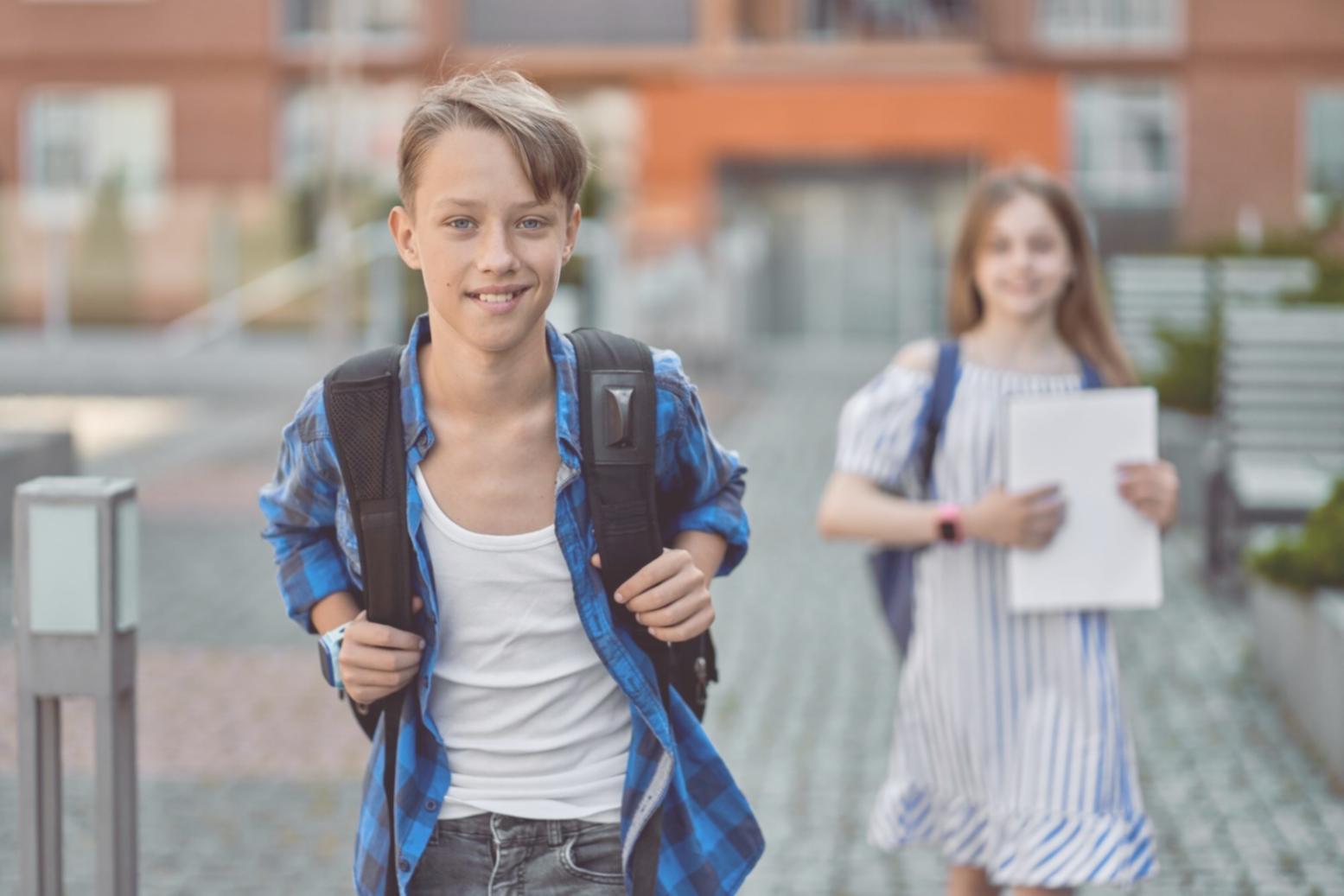 Moderne Remote-Learning-Umgebung mit optimiertem Arbeitsplatz